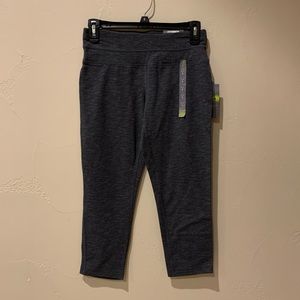 Tek Gear Gray Capri